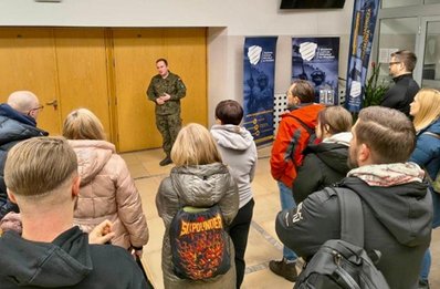 Szkolenie obronne w 16 Dolnośląskiej Brygadzie Obrony Terytorialnej we Wrocławiu